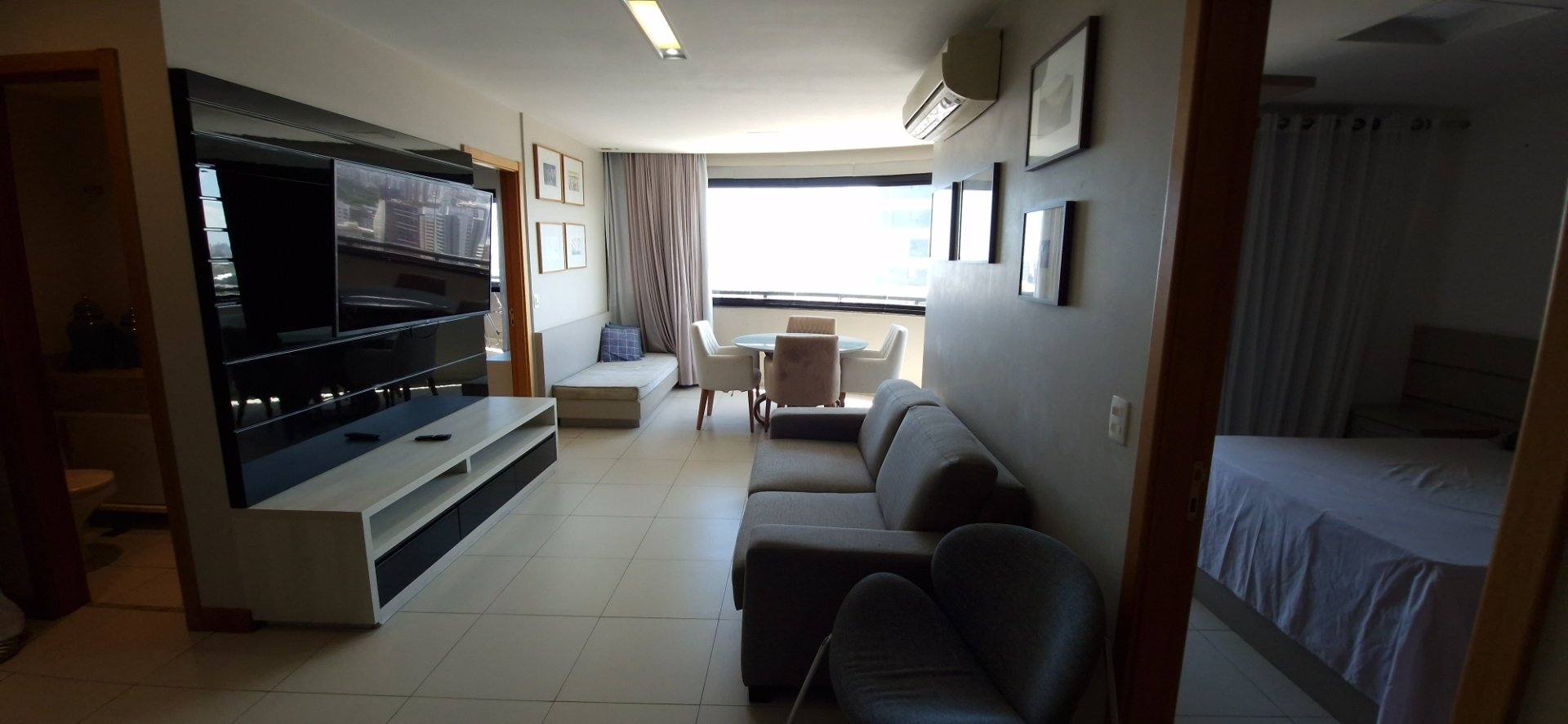 Apartamento Para Vender com 2 quartos 02 suítes no  Caminho das Árvores, Salvador/BA.