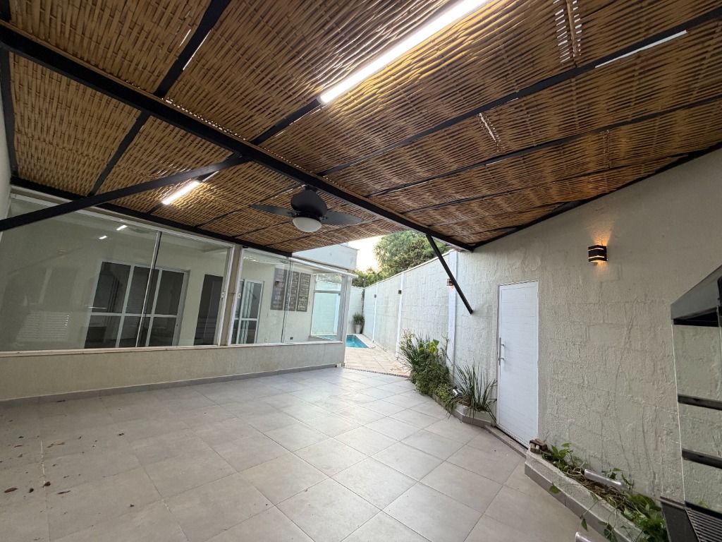 Casa com 3 suítes, 230 m² - venda por R$ 1.195.000 ou aluguel por R$ 6.600/mês - Condomínio Aldeia de España - Itu/SP