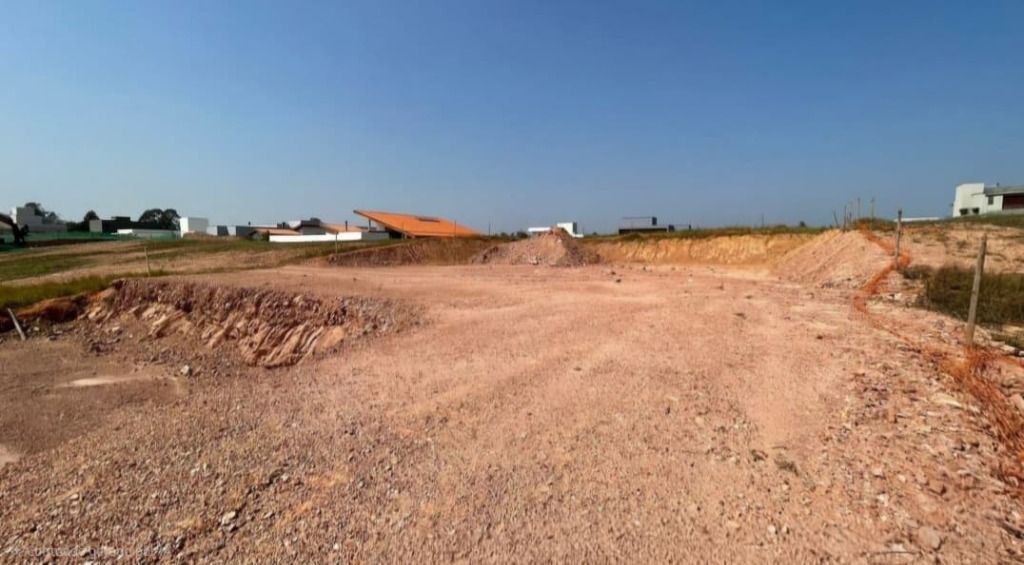 Terreno à venda no Condomínio Campos de Santo Antônio II, em Itu/SP.