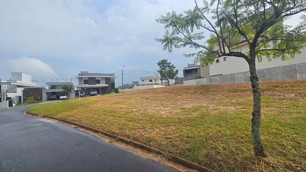 Terreno à venda no Condomínio Portal dos Bandeirantes | Salto/SP